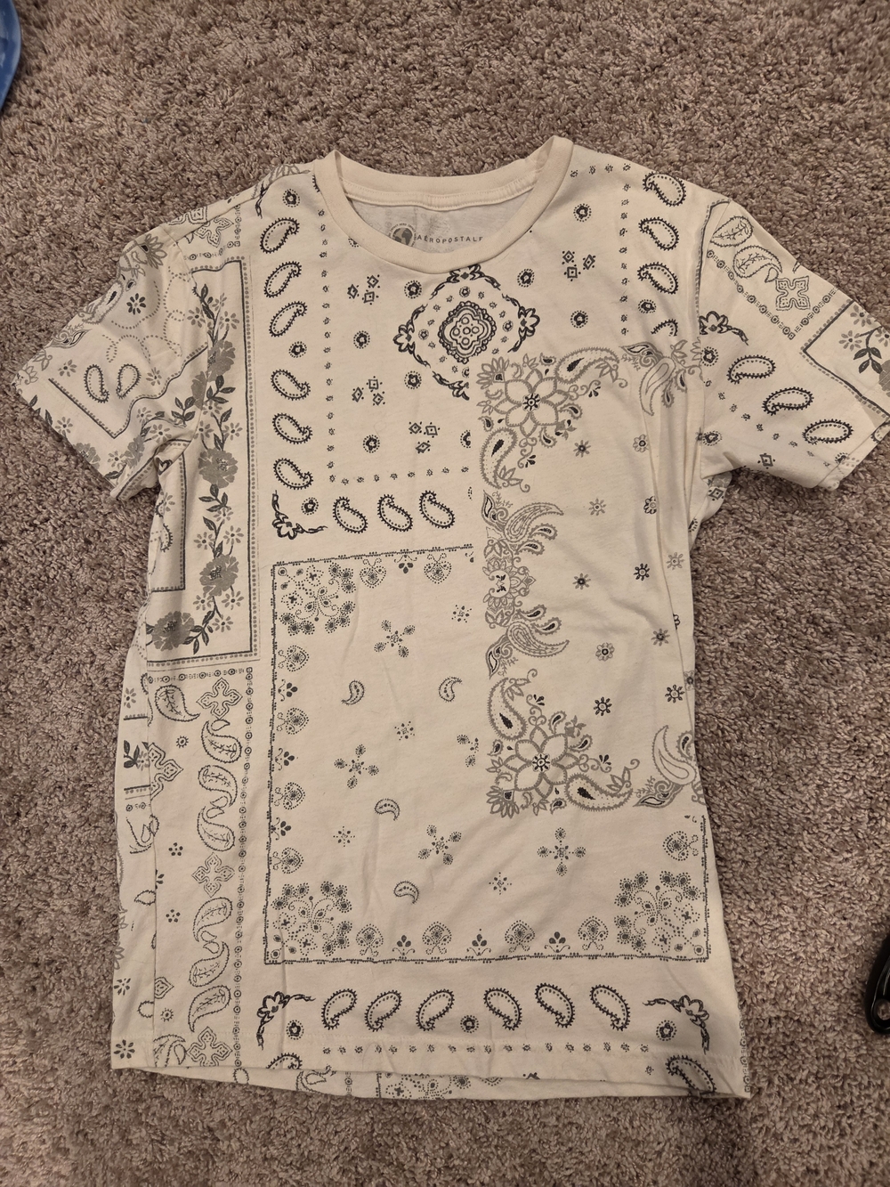 Aeropostale Women's Cream Bandana Print Short Sleeve Tee